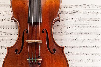 《燕云十六声》可以点笑穴 给全村人带来欢乐